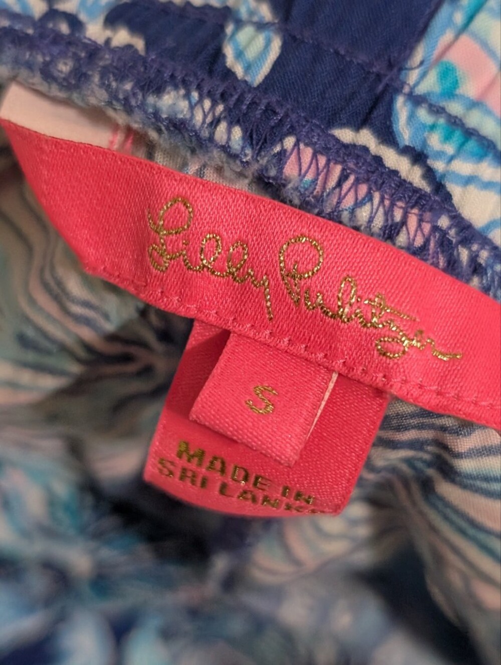 Lilly Pulitzer Katia Shorts Shells Blue Pink Lougne Size Small - Picture 3 of 4